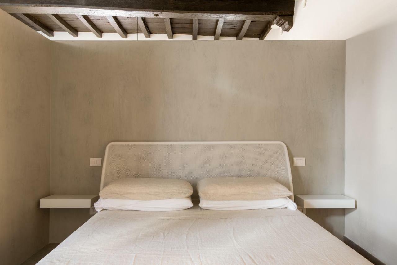 Le Scuderie Di Sant'ambrogio * Milaan
